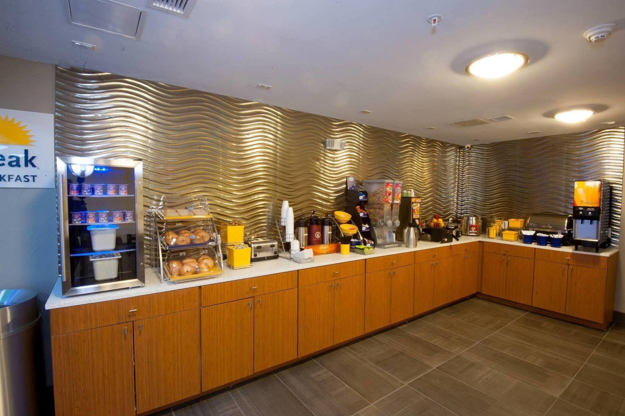 Arya Inn & Suites Farmers Branch Dış mekan fotoğraf